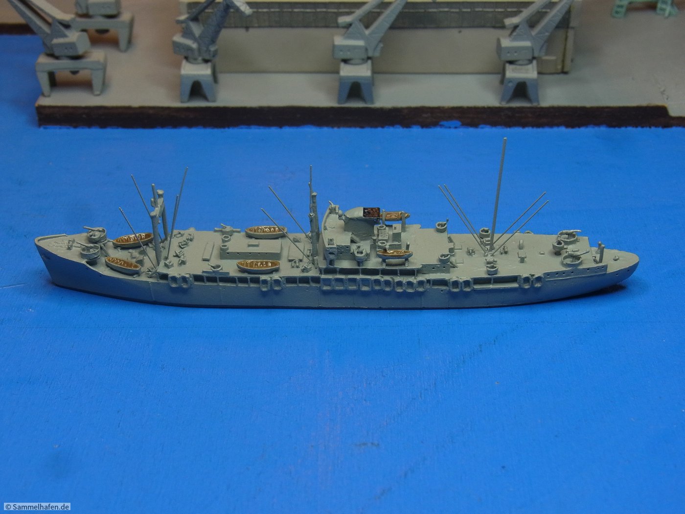 CM CMP 1100