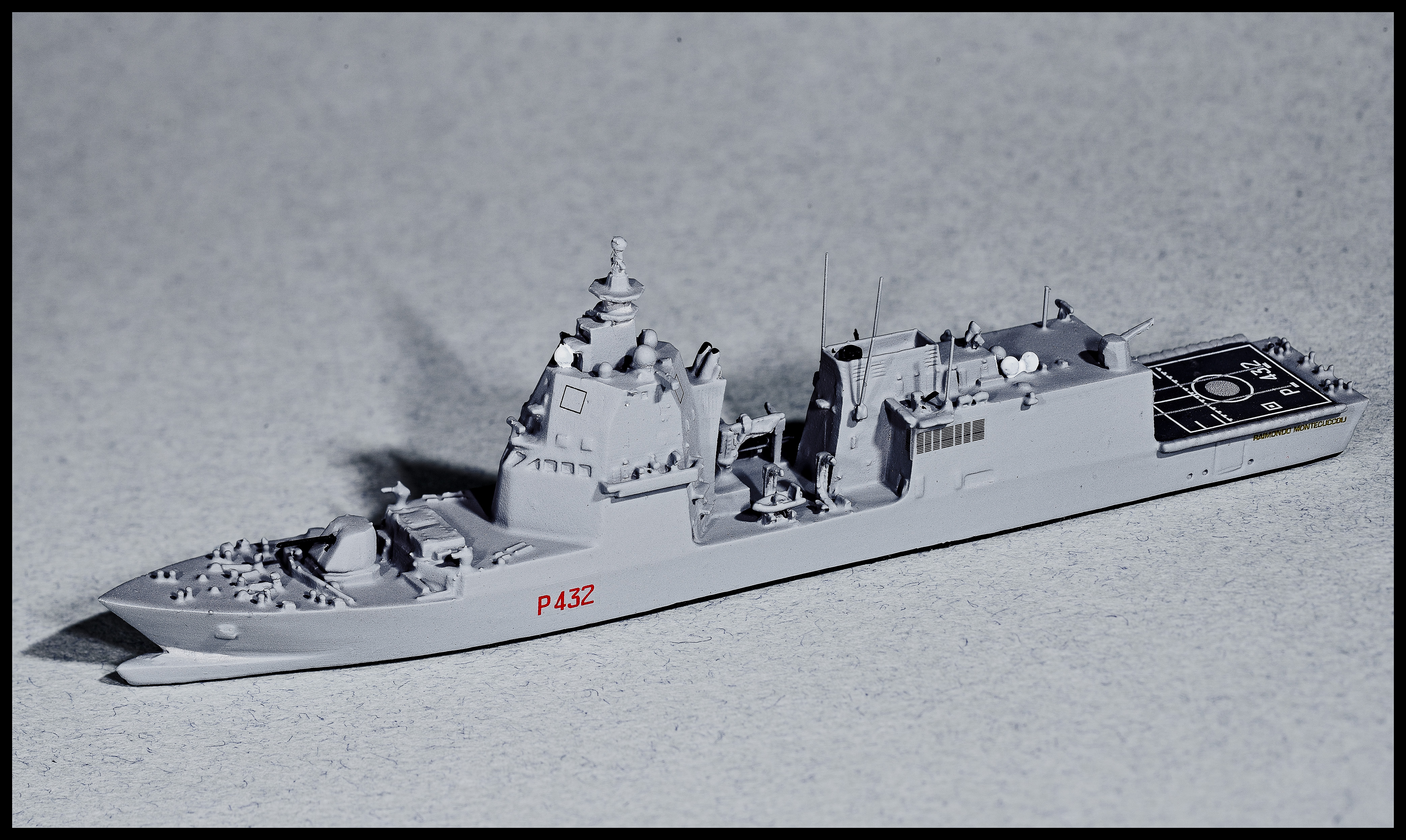 1250 Models 12b